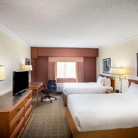 La Quinta Inn By Wyndham Austin Capitol / Downtown Eksteriør bilde