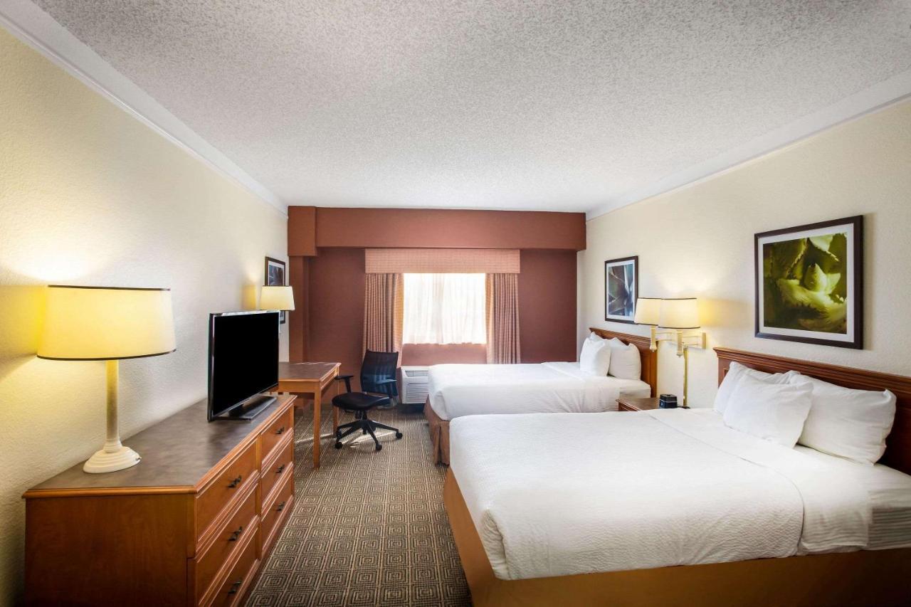 La Quinta Inn By Wyndham Austin Capitol / Downtown Eksteriør bilde