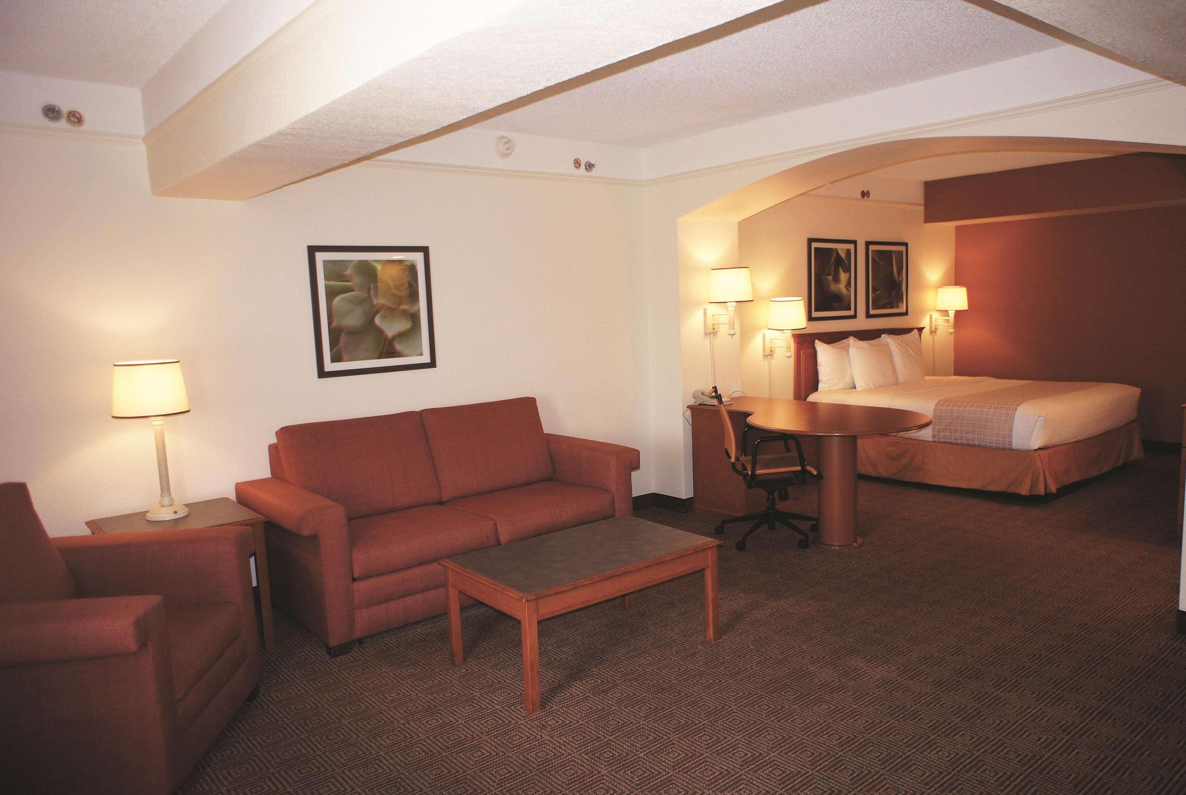 La Quinta Inn By Wyndham Austin Capitol / Downtown Eksteriør bilde
