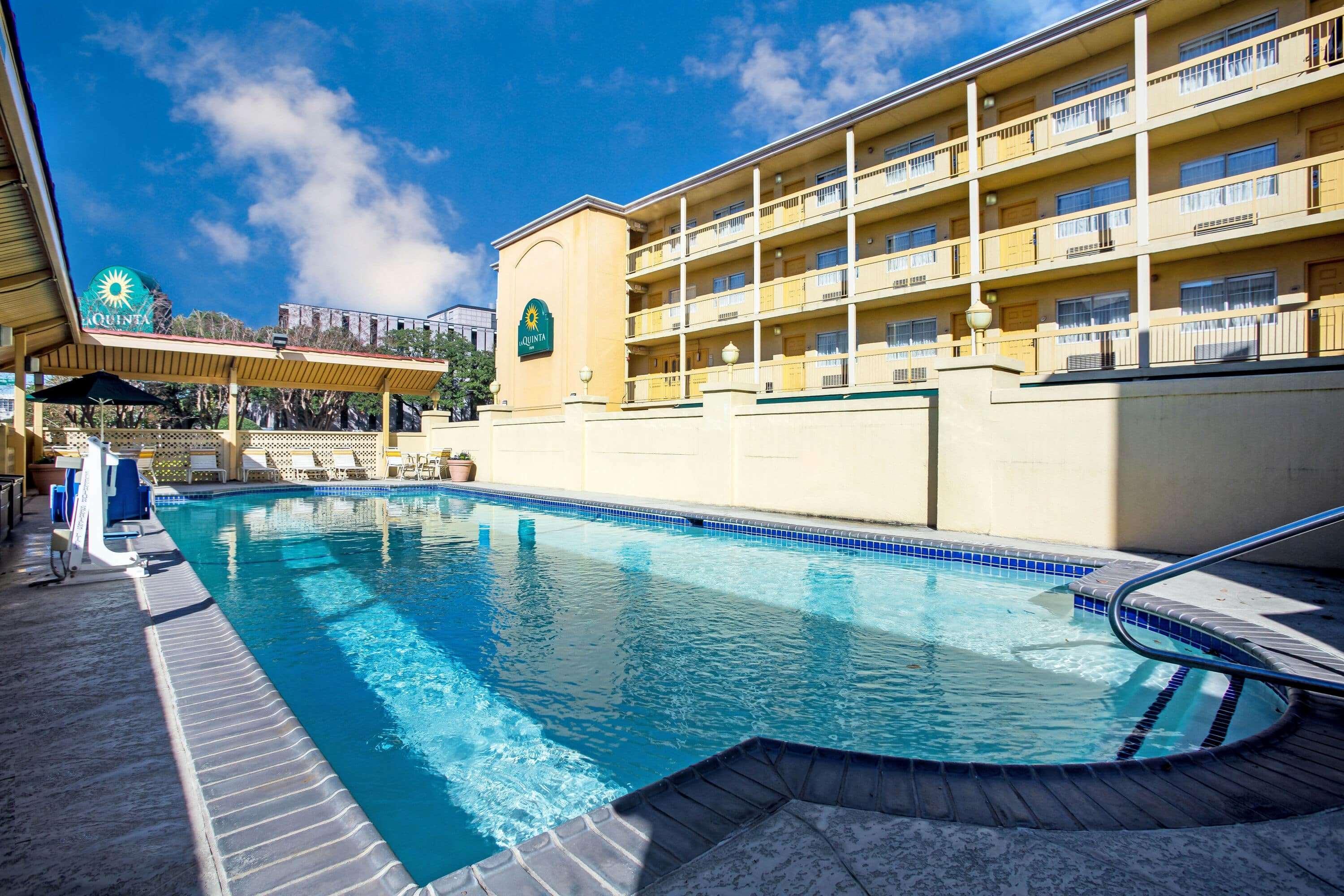 La Quinta Inn By Wyndham Austin Capitol / Downtown Eksteriør bilde